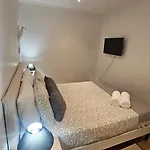 Guest house Prime Rato - Casa De Lisbon
